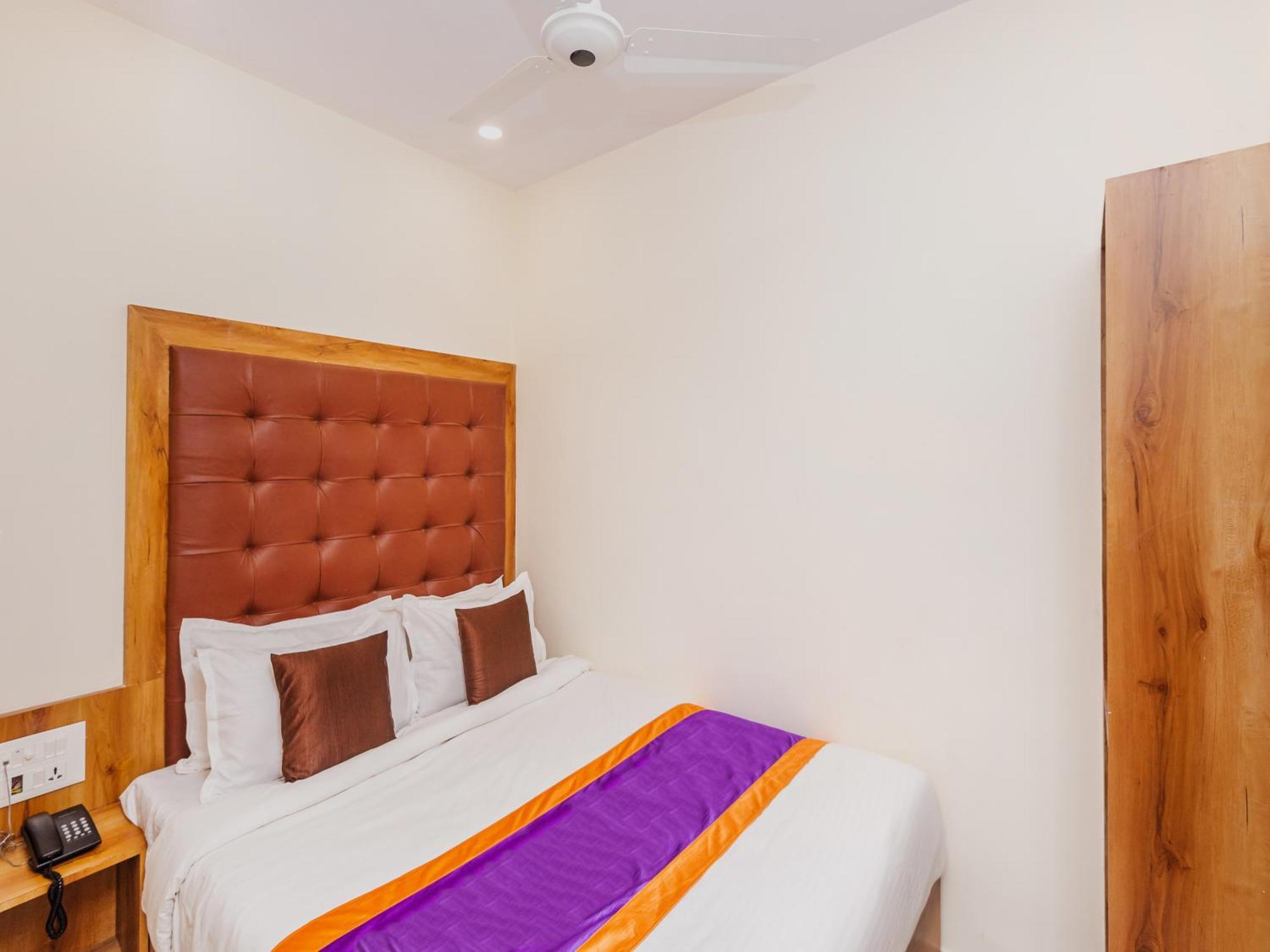 Hotel Era Bombay Eksteriør billede