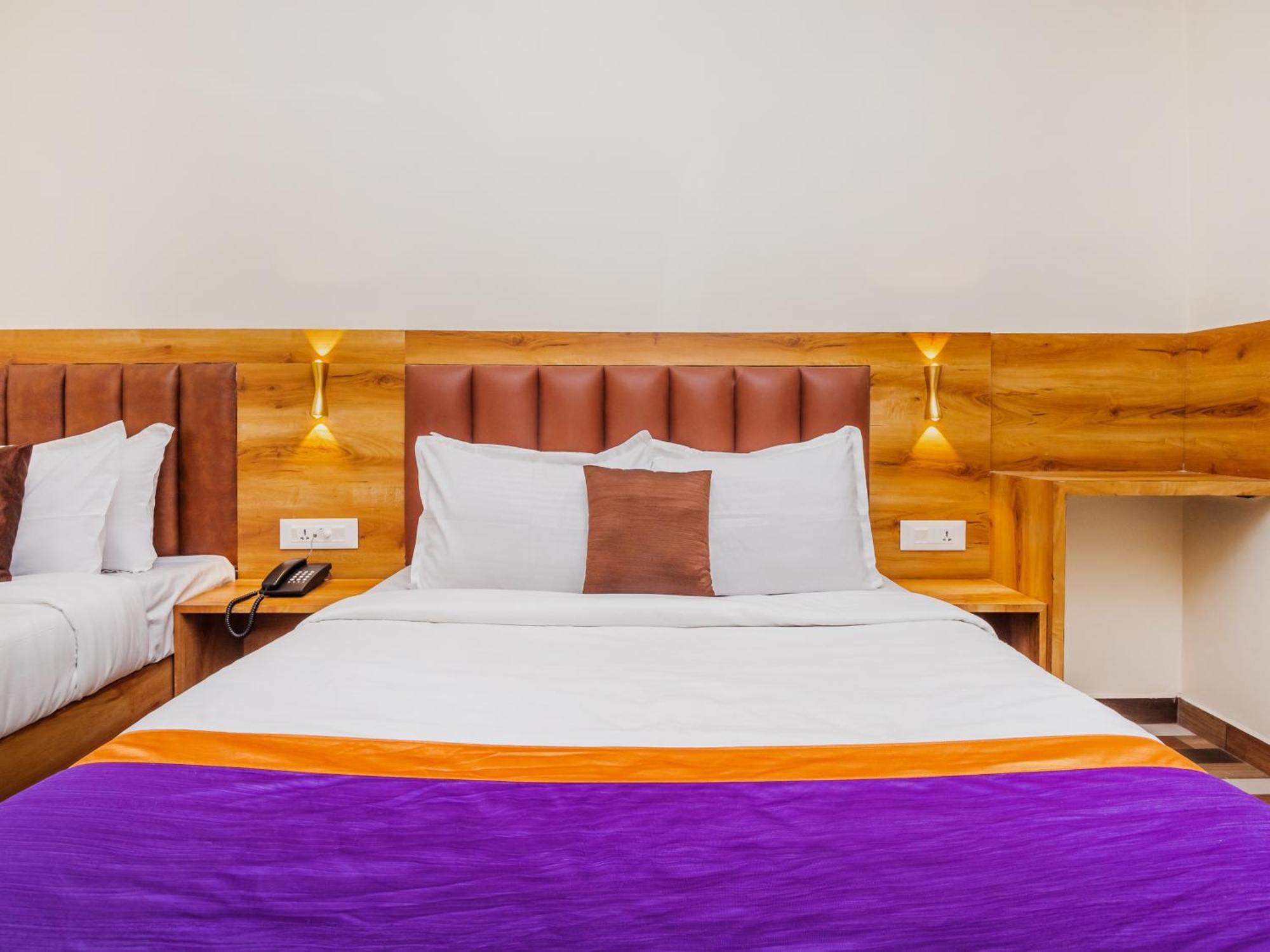Hotel Era Bombay Eksteriør billede
